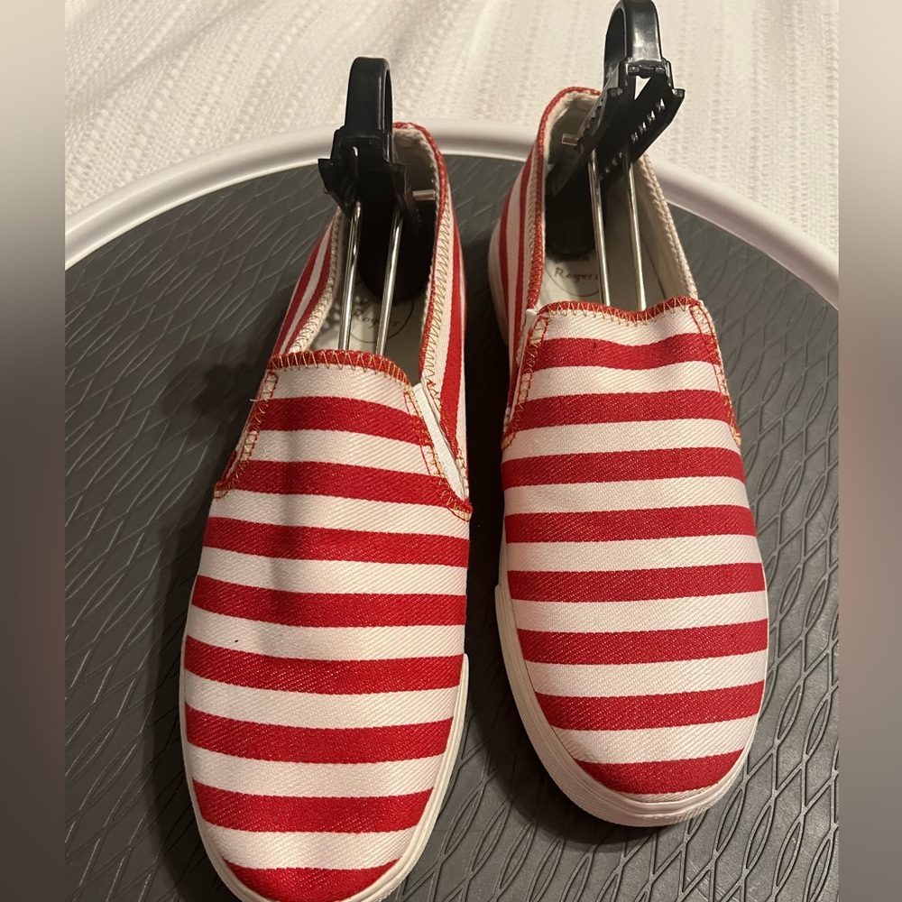 #1493. Jack Rogers Red Striped Slip-On Women's Shoes. Size 8.5